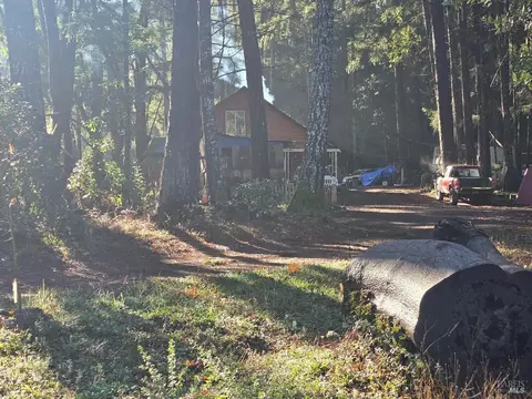 Undisclosed, Laytonville, CA 95454