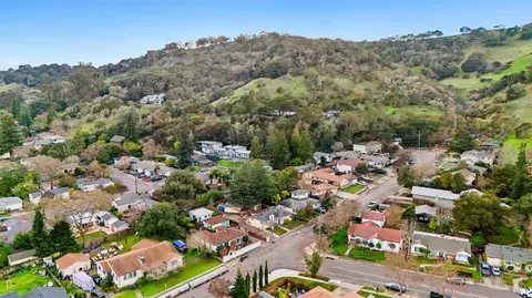 View/Area - 1 Griggs Ln, Napa, CA 94558 photo 3 of 3