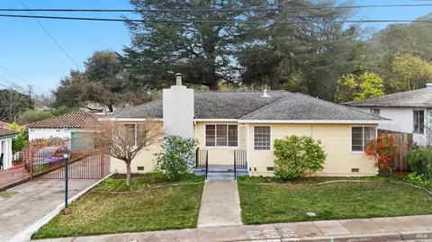 1 Griggs Ln, Napa, CA 94558