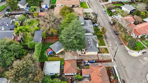 View/Area - 1 Griggs Ln, Napa, CA 94558 photo 2 of 3
