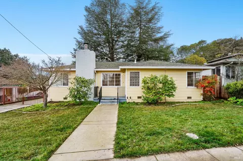 Exterior - 1 Griggs Ln, Napa, CA 94558 photo 4 of 11