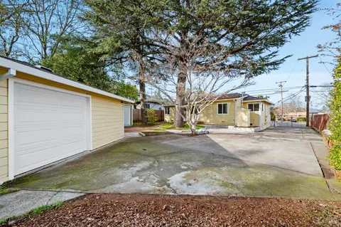 Exterior - 1 Griggs Ln, Napa, CA 94558 photo 10 of 11