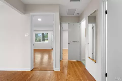 Entry Way - 1 Griggs Ln, Napa, CA 94558 photo 3 of 3