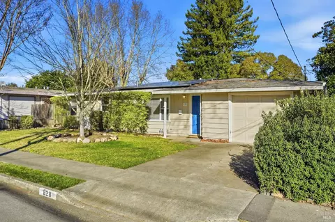 828 Colorado Blvd, Santa Rosa, CA 95405