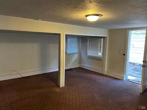 Living - 1115 Solano Ave, Vallejo, CA 94590 photo 4 of 7