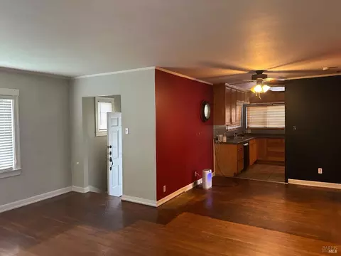 Living - 1115 Solano Ave, Vallejo, CA 94590 photo 3 of 7