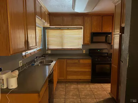 Kitchen - 1115 Solano Ave, Vallejo, CA 94590 photo 1 of 7