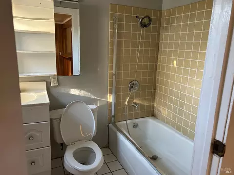 Bath - 1115 Solano Ave, Vallejo, CA 94590 photo 2 of 2