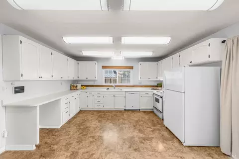 1012 Sparrow Ln, Fairfield, CA 94533 photo 11