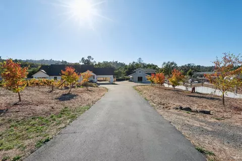 1840-1850 Riebli Rd, Santa Rosa, CA 95404