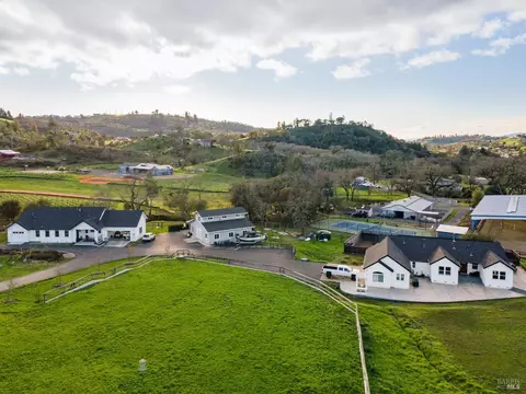 1840-1850 Riebli Rd, Santa Rosa, CA 95404