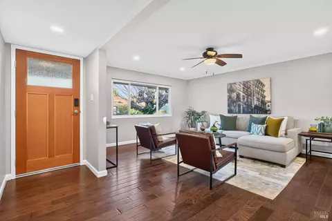 935 Mohr Ln, Concord, CA 94518