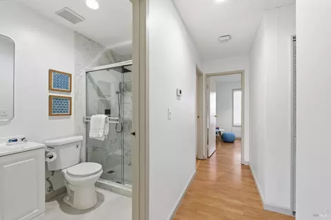 Entry Way - 200 Evelyn Cir, Vallejo, CA 94589 photo 6 of 6