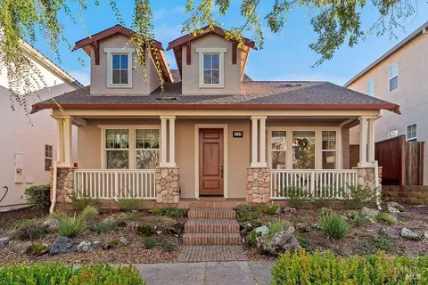 2148 Nectarine Dr, Santa Rosa, CA 95404