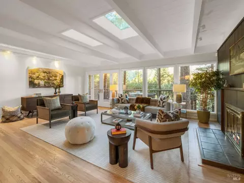 300 Hazel Ave, Mill Valley, CA 94941 photo 2