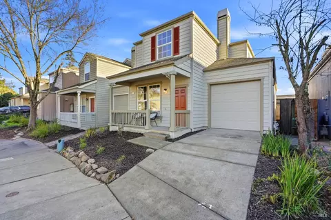 1740 Cork Tree Ln, Santa Rosa, CA 95404