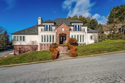 3557 Golf View Ter, Santa Rosa, CA 95405