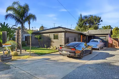 Exterior - 823 Shell Ave, Martinez, CA 94553 photo 3 of 12