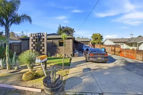 Exterior - 823 Shell Ave, Martinez, CA 94553 photo 5 of 12