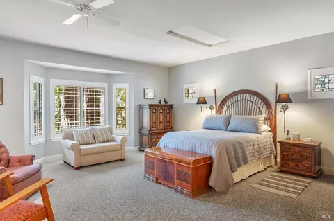Bedroom - 14375 Occidental Rd, Sebastopol, CA 95472 photo 1 of 7
