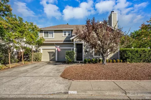 921 Chiles Ave, Saint Helena, CA 94574