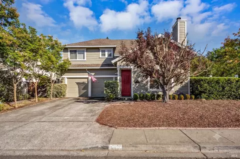 921 Chiles Ave, Saint Helena, CA 94574