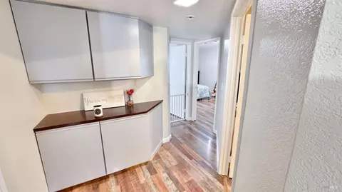 Entry Way - 265 Ahern Ln, Dixon, CA 95620 photo 2 of 2