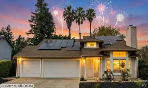 265 Ahern Ln, Dixon, CA 95620