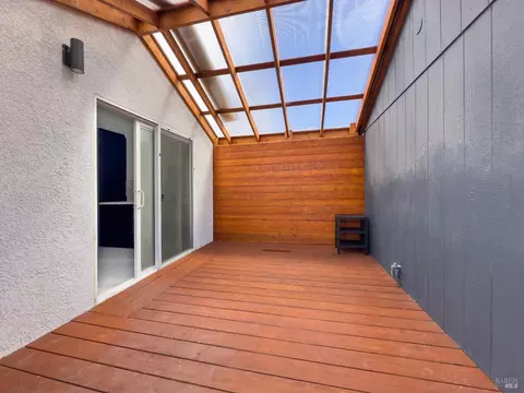 Exterior - 1906 Hoffman Blvd, Richmond, CA 94804 photo 12 of 14