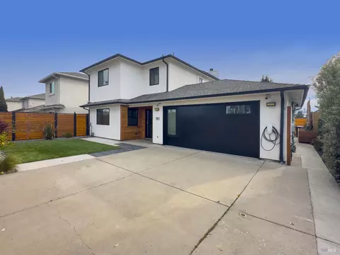 Exterior - 1906 Hoffman Blvd, Richmond, CA 94804 photo 7 of 14