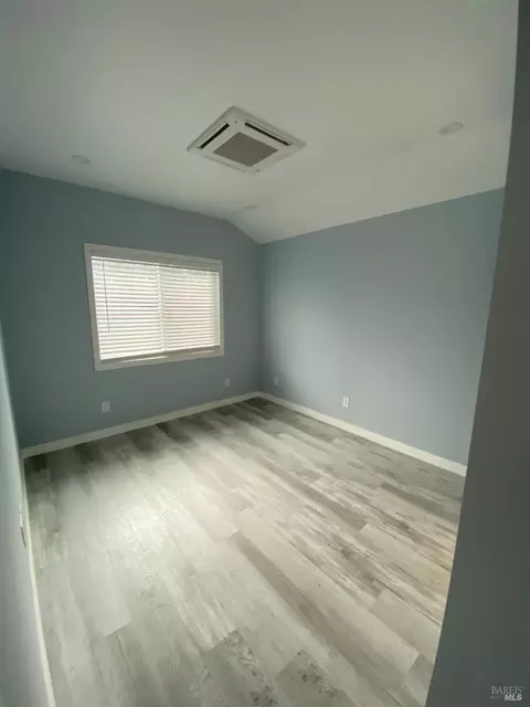 Bedroom - 1906 Hoffman Blvd, Richmond, CA 94804 photo 8 of 10