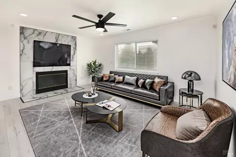 Living - 1906 Hoffman Blvd, Richmond, CA 94804 photo 4 of 9