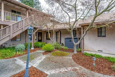 836 W Spain St #3, Sonoma, CA 95476
