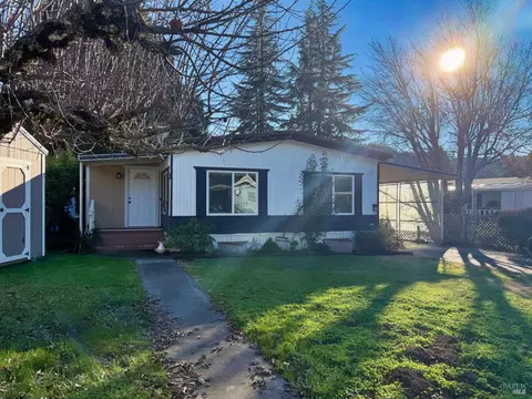 10755 Mobile Village Way, Willits, CA 95490