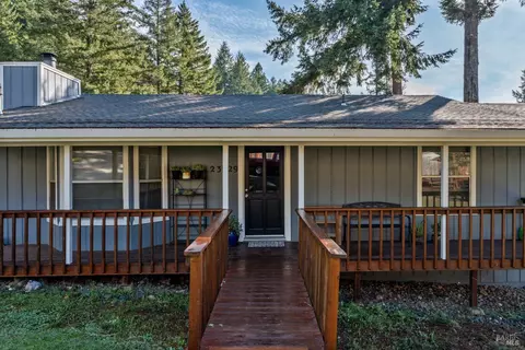 Exterior - 23929 Nutmeg Pl, Willits, CA 95490 photo 7 of 8
