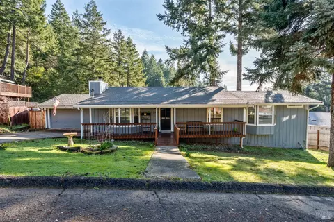 23929 Nutmeg Pl, Willits, CA 95490