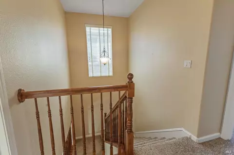 Entry Way - 5018 Brown Ln, Fairfield, CA 94533 photo 5 of 6