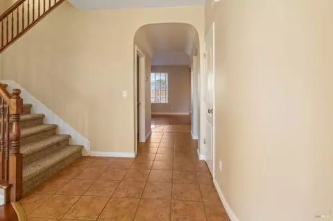 Entry Way - 5018 Brown Ln, Fairfield, CA 94533 photo 1 of 6