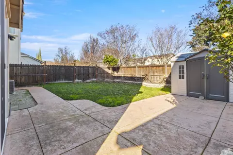 Exterior - 5018 Brown Ln, Fairfield, CA 94533 photo 2 of 6