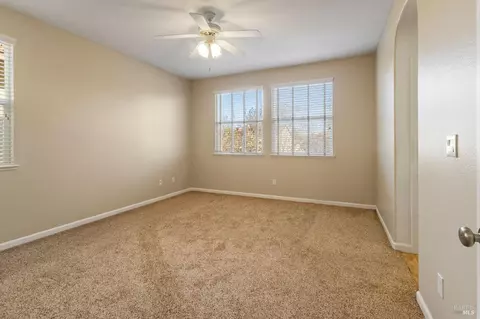 Bedroom - 5018 Brown Ln, Fairfield, CA 94533 photo 1 of 12