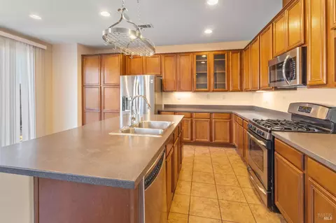 Kitchen - 5018 Brown Ln, Fairfield, CA 94533 photo 1 of 4