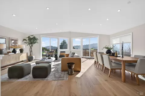 60 Marina Court Dr, San Rafael, CA 94901