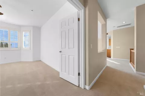Entry Way - 2837 Watson Ct, Fairfield, CA 94534 photo 2 of 7