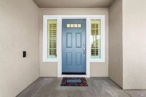 Entry Way - 2837 Watson Ct, Fairfield, CA 94534 photo 7 of 7