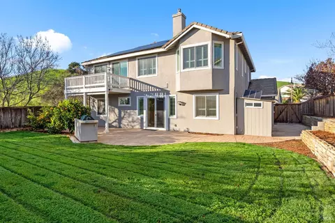 Exterior - 2837 Watson Ct, Fairfield, CA 94534 photo 9 of 20