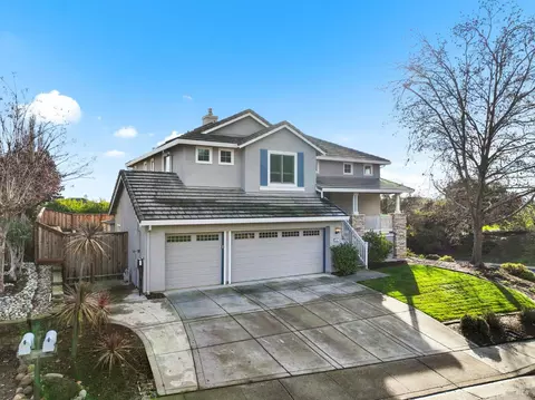 Exterior - 2837 Watson Ct, Fairfield, CA 94534 photo 3 of 20