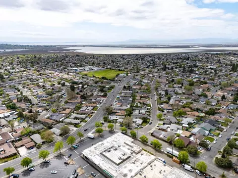 View/Area - 240 Rinaldo Dr, Vallejo, CA 94589 photo 5 of 6