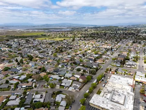 View/Area - 240 Rinaldo Dr, Vallejo, CA 94589 photo 4 of 6