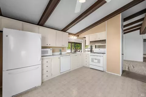 76 Lemon Tree Cir, Vacaville, CA 95687 photo 13