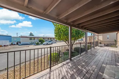 76 Lemon Tree Cir, Vacaville, CA 95687 photo 5